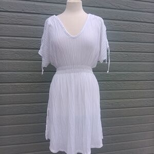 Kohl's White Crinkle V-Neck Summer Dress
